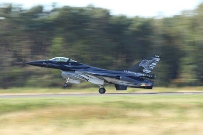 Bel&ccedil;ika, F-16 filosunu 2030'a kadar Ukrayna'ya devretmeyi planlıyor