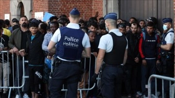 Belçika sığınmacı kabulü krizi nedeniyle yılbaşından bu yana 4 bin 500 kez suçlu bulundu