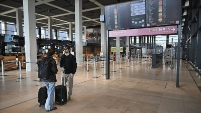 Berlin-Brandenburg Havalimanı'nda grev nedeniyle 57 bin yolcu mağdur oldu