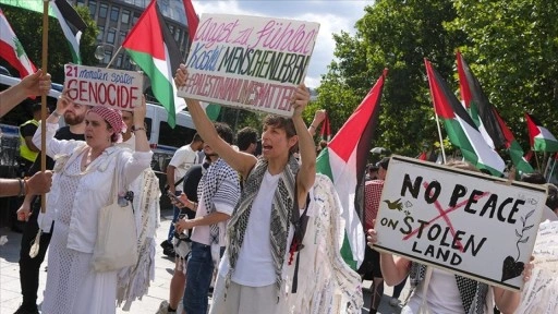 Berlin’de düzenlenen Filistin’e destek gösterisinde çok sayıda kişi gözaltına alındı