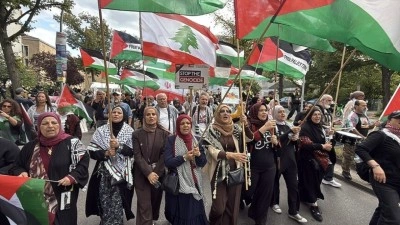 Berlin'de Filistin'e destek g&ouml;sterisi yapıldı