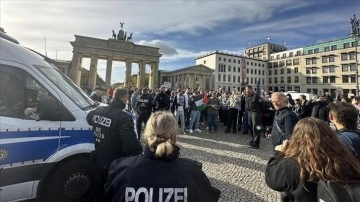 Berlin'de Filistinlilerle dayanışma gösterisine izin verilmedi