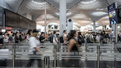 Beş ayda &uuml;lke genelinde hava yolu ile seyahat edenlerin sayısı, T&uuml;rkiye'nin n&uuml;fusunu aştı