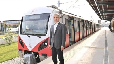 Beş b&uuml;y&uuml;kşehirde ulaşımı rahatlatan kent i&ccedil;i raylı sistemlerde kapasite artıyor