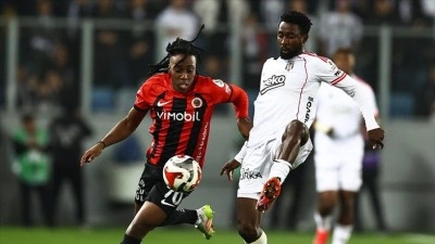 Beşiktaş, "deplasman serisi"ni başkentte s&uuml;rd&uuml;rd&uuml;