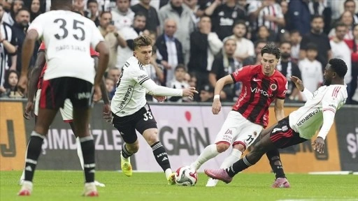 Beşiktaş evinde Gençlerbirliği'ne mağlup oldu