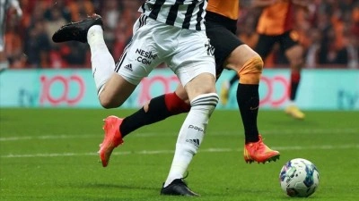 Beşiktaş-Galatasaray rekabetinde &ouml;ne &ccedil;ıkan notlar