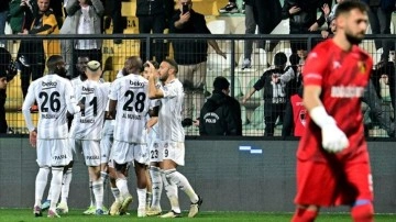 Beşiktaş, İstanbulspor'u deplasmanda 2-0 mağlup etti
