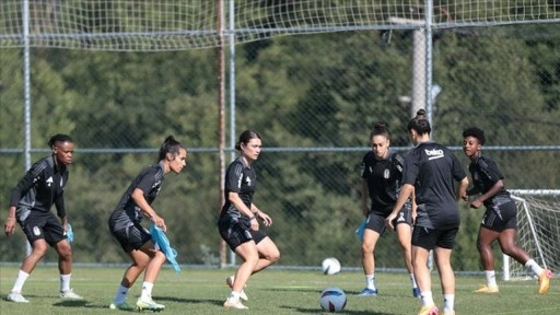 Beşiktaş Kadın Futbol Takımı, Jelena Karlicic'i transfer etti