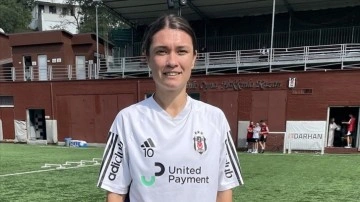 Beşiktaş Kadın Futbol Takımı oyuncusu Gizem Gönültaş'tan taraftarlara destek çağrısı