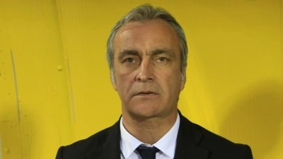 Beşiktaş'ta futbol direkt&ouml;r&uuml; &Ouml;nder &Ouml;zen oldu