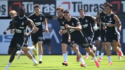 Beşiktaş'ta Hradec Kralove r&ouml;vanş ma&ccedil;ının hazırlıkları başladı