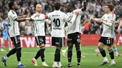 Beşiktaş'ta sezon istikrarsız ve kupasız ge&ccedil;ti