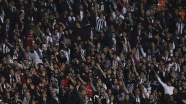 Beşiktaş'tan sessiz tezahürat