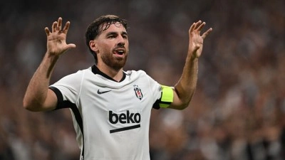 Beşiktaş'tan sezona d&ouml;rt d&ouml;rtl&uuml;k başlangı&ccedil;