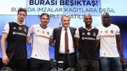 Beşiktaş'tan Vodafone Arena'da toplu imza töreni