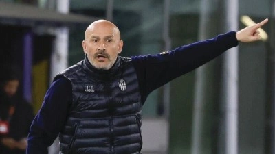 Beşiktaş, teknik direkt&ouml;r Vincenzo Italiano ile 2 yıllık s&ouml;zleşme imzaladı
