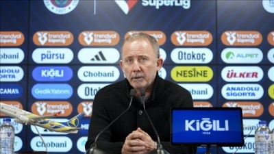 Beşiktaş Teknik Direkt&ouml;r&uuml; Sergen Yal&ccedil;ın: B&ouml;yle bir penaltıyla ma&ccedil; kazanmak geceye yakışmadı