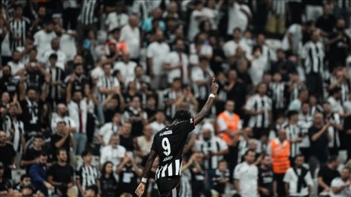 Beşiktaş, UEFA Konferans Ligi'nde play-off turuna yükseldi