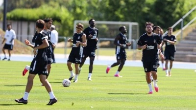Beşiktaş, yeni sezon hazırlıklarını s&uuml;rd&uuml;rd&uuml;