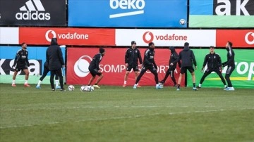 Beşiktaş'ta Antalyaspor maçı kadrosu belli oldu