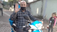 Beşir Derneği Suriyeli engelli sığınmacıya elektrikli motosiklet hediye etti