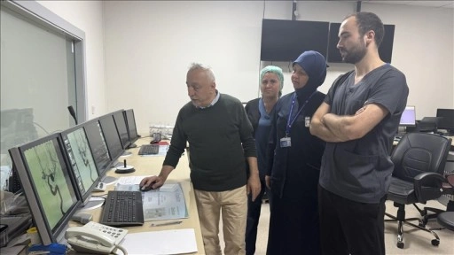 Beynindeki "dev anevrizma"dan kapalı yöntem ameliyatla kurtuldu