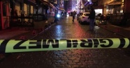 Beyoğlu’nda silahlı kavga : 1’i polis 4 yaralı