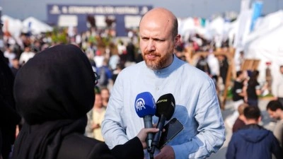 Bilal Erdoğan: B&uuml;t&uuml;n toplumların kendi k&uuml;lt&uuml;rleri kıymetli ve kendi k&uuml;lt&uuml;rlerini yaşatmaları saygınd
