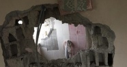 Binanın duvarı yıkıldı, Kur’an-ı Kerim zarar görmedi