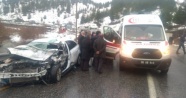 Bitlis’te trafik kazası: 1’i ağır 2 yaralı