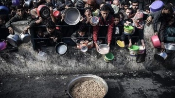 BM: 2,3 milyon kişinin yaşadığı Gazze'nin yüzde 25'i felaket seviyesinde açlıkla karşı kar