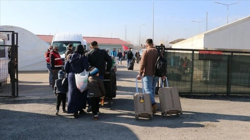BM: Esed'in devrilmesinin ardından 1,5 milyondan fazla Suriyeli geri döndü