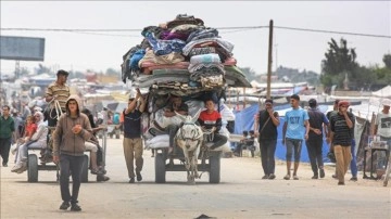 BM: Gazze'deki Filistinliler uygun yaşam şartlarının bulunmadığı bölgelere kaçıyor