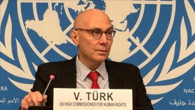 BM Komiseri Volker T&uuml;rk, &uuml;lkeleri Epstein belgelerindeki su&ccedil;ları soruşturmaya &ccedil;ağırdı