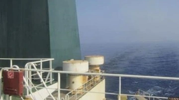 BM'den Kızıldeniz'e petrol sızdırma riski taşıyan tanker için 'saatli bomba' uya
