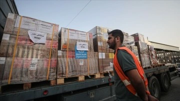 BMGK'den bir heyet, Mısır'dan Gazze'ye gönderilen yardımları yerinde inceledi