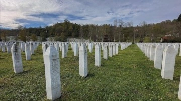 BM'nin Bosna Hersek'te yaşanan Srebrenitsa soykırımının inkarından endişe duyduğu belirtil