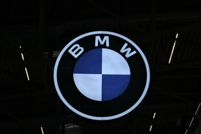 BMW, &Ccedil;in'deki daralma ve Orta Doğu'daki durum nedeniyle 2026 kar marjı beklentisinde reviz