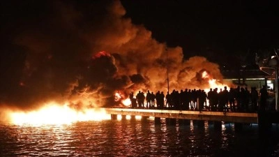 Bodrum'da marinada demirli 8 motoryatı etkileyen yangın kontrol altına alındı
