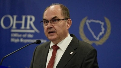 Bosna Hersek Y&uuml;ksek Temsilcisi Christian Schmidt, &uuml;lkedeki 'yıkıcı gerilimler'e dikkati &ccedil;ekti