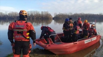 Bosna Hersek'in Sava Nehri'nde kaybolan 5 Türk vatandaşı için AFAD'dan destek