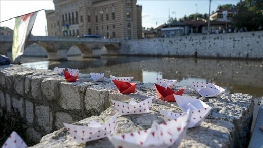 Bosna Hersekliler, Küresel Sumud Filosu'na ‘kağıttan gemiler’le destek verdi