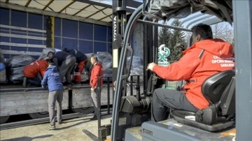 Bosna Hersek'ten 5 yeni yardım tırı deprem bölgesine gönderildi