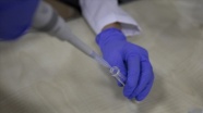 Brezilya'da Oxford'un geliştirdiği Kovid-19 aşısı deneylerine katılan bir gönüllü doktor ö