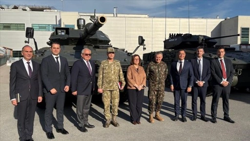 Brezilya Ordusu'ndan Türk zırhlıları için Otokar'a ziyaret