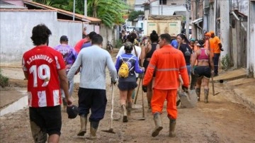 Brezilya'nın güneyinde etkili olan tropikal kasırgada ölenlerin sayısı 48'e yükseldi