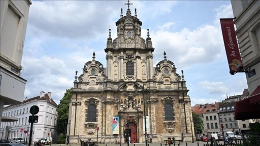 Brüksel'de Kilise, kapılarını papazla birlikte Gazze için açlık grevi yapanlara açacak
