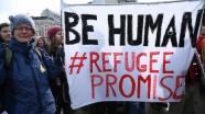 Brüksel'de sığınmacılara destek gösterisi