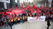 Brüksel'de 'Teröre Lanet Demokrasiye Davet' gösterisi